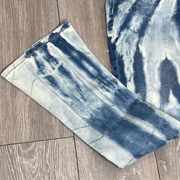 Seven Bleach Washed Rocker Slim Stretch Jeans - Picture 16 of 17